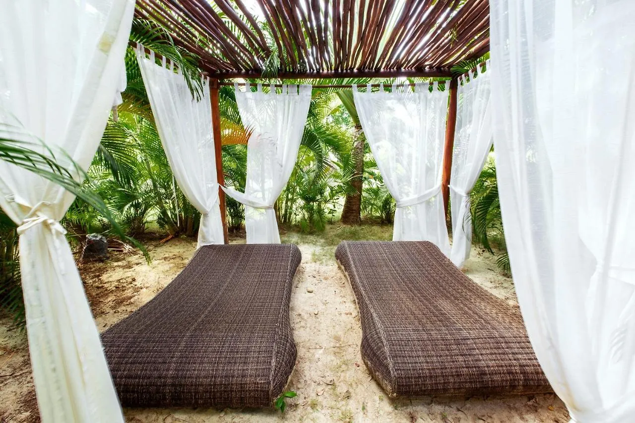 Tropicana Suites Punta Cana 5*,